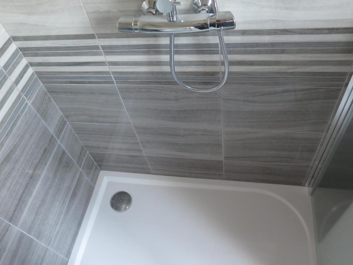Apartman Hrubá Skála Exterior foto